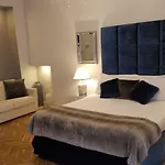 Palazzo Satriano Неаполь