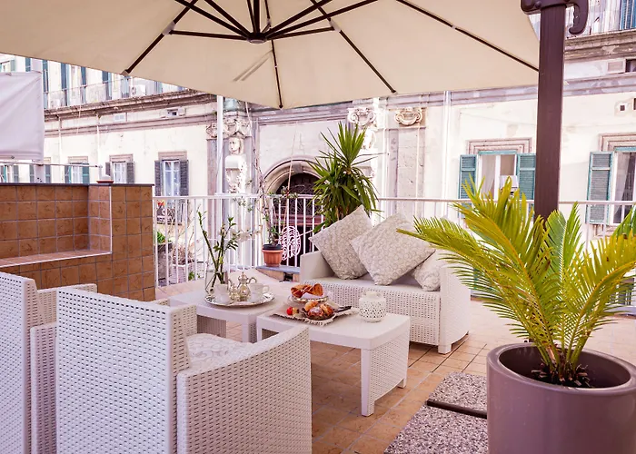 Couette-café Palazzo Satriano Naples