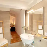 Palazzo Satriano 4* Naples