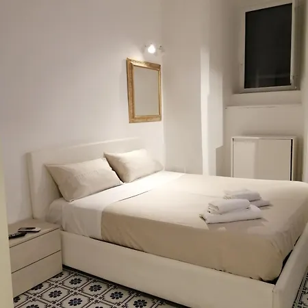 Palazzo Satriano Bed & Breakfast