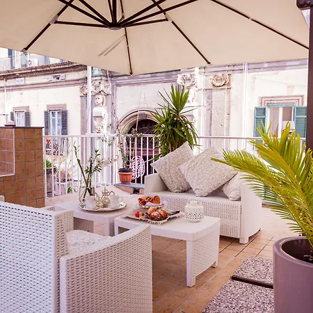 Couette-café Palazzo Satriano Naples