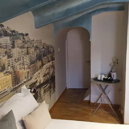 Palazzo Satriano 3*
