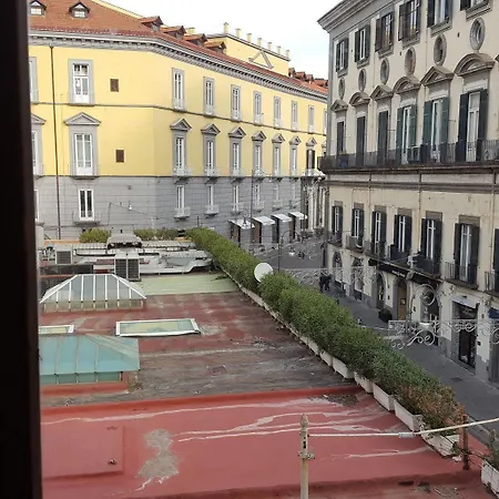 Palazzo Satriano Bed & Breakfast Naples
