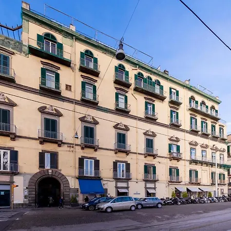 Palazzo Satriano 3*