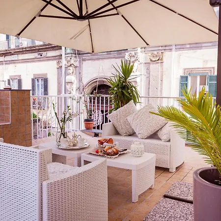 Bed & Breakfast Palazzo Satriano Naples