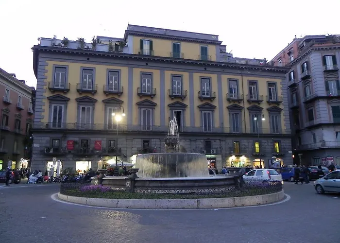 Palazzo Satriano 4* 나폴리