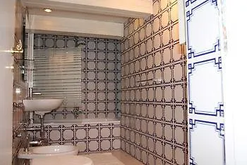 Oda ve Kahvaltı Palazzo Satriano 3*