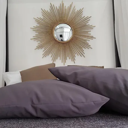 Palazzo Satriano 4* نابولي